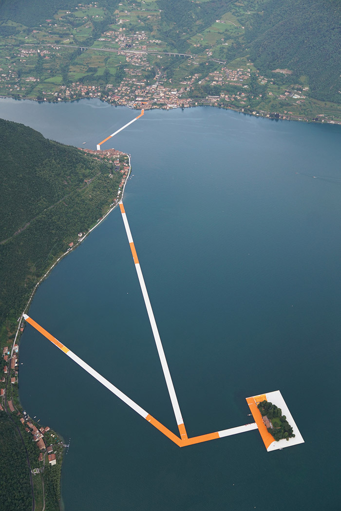 the_floating_piers_02