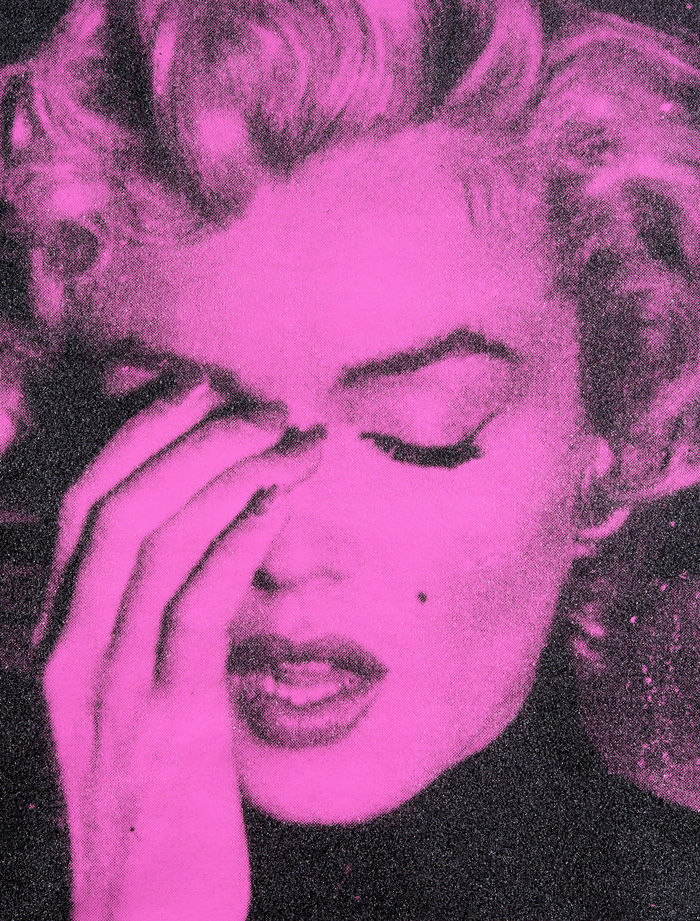 Russell Young „Marilyn Monroe Crying“, 2010, enamel print persian rose with diamond dust on canvas, 157 x 122 cm, Galerie Jeanne, München-DE