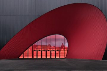 Exhibition Hall by Marte Marte Architects