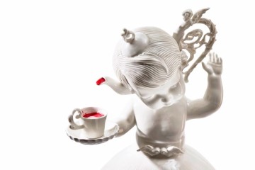 The human subconscious in porcelain by Maria Rubinke