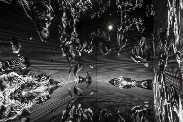 Infinity room by Refik Anadol