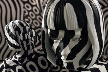 “Narcissism : Dazzle room” by Shigeki Matsuyama