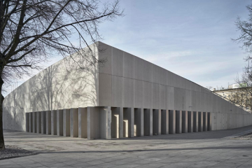 Dialogue Center Przelomy by Robert Konieczny – KWK Promes